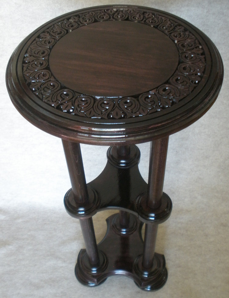 Cherry Crest Pedestal: Elevate your treasures with timeless cherry craftsmanship. — view 3